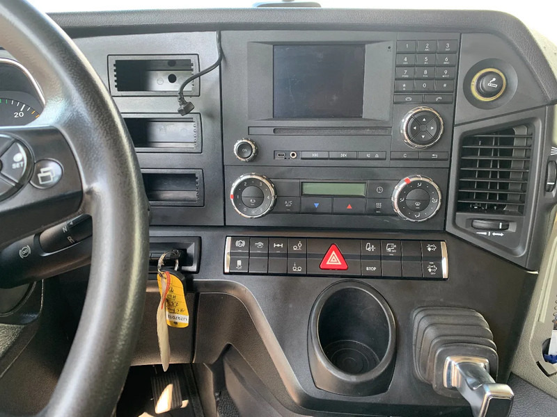 Mercedes-Benz Actros 2531 2530*Cruise control*SlaapCabine* - بصندوق مغلق شاحنة: صور 5 Mercedes-Benz Actros 2531 2530*Cruise control*SlaapCabine* - بصندوق مغلق شاحنة: صور 5