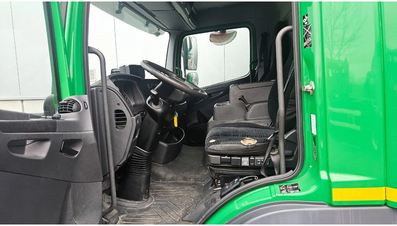 Mercedes-Benz Atego 1018 *L*Achteruitrijcamera*Automaat*Airco*Dhollandia Laadbrug*7149cm - شاحنة: صور 3 Mercedes-Benz Atego 1018 *L*Achteruitrijcamera*Automaat*Airco*Dhollandia Laadbrug*7149cm - شاحنة: صور 3