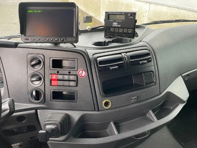 Mercedes-Benz Atego 1221 *Cruise control*Bluetooth*Elektrisch verstelbare en verwarmde spiegels - مبردة شاحنة: صور 4 Mercedes-Benz Atego 1221 *Cruise control*Bluetooth*Elektrisch verstelbare en verwarmde spiegels - مبردة شاحنة: صور 4