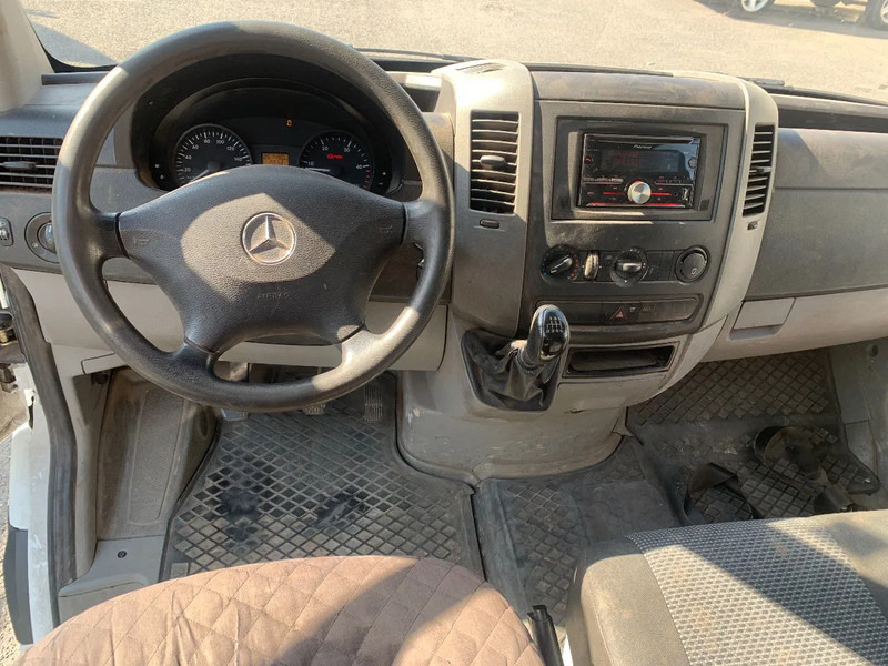 Mercedes-Benz Sprinter 316 CDI*Export*Radio - الشاحنات الصغيرة المسطحة, الشاحنات الصغيرة كابينة مزدوجة: صور 3 Mercedes-Benz Sprinter 316 CDI*Export*Radio - الشاحنات الصغيرة المسطحة, الشاحنات الصغيرة كابينة مزدوجة: صور 3