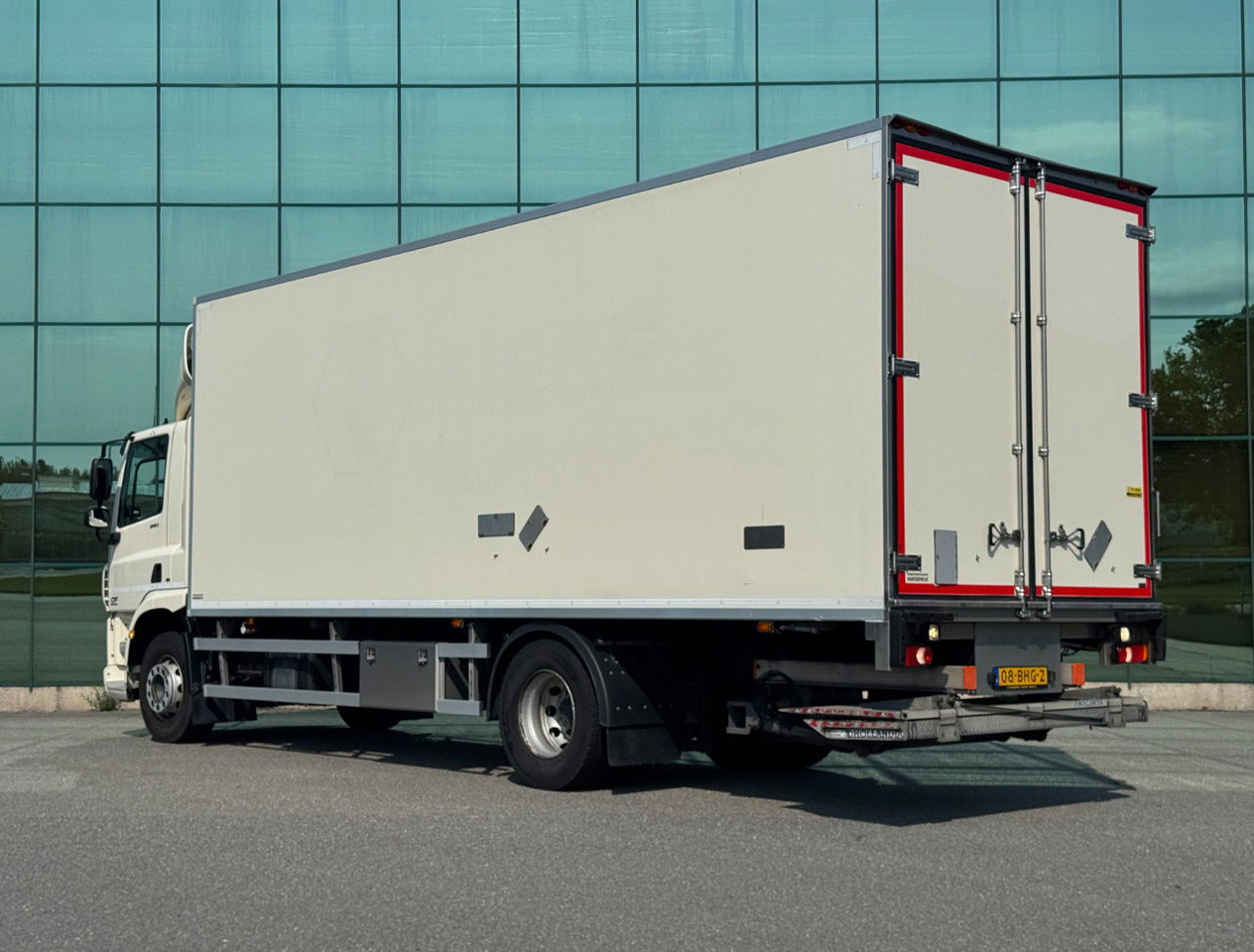 DAF CF 250 Carrier Supra 1150 Multi Temp 561.000 KM Tail Lift NL Truck - مبردة شاحنة: صور 3 DAF CF 250 Carrier Supra 1150 Multi Temp 561.000 KM Tail Lift NL Truck - مبردة شاحنة: صور 3