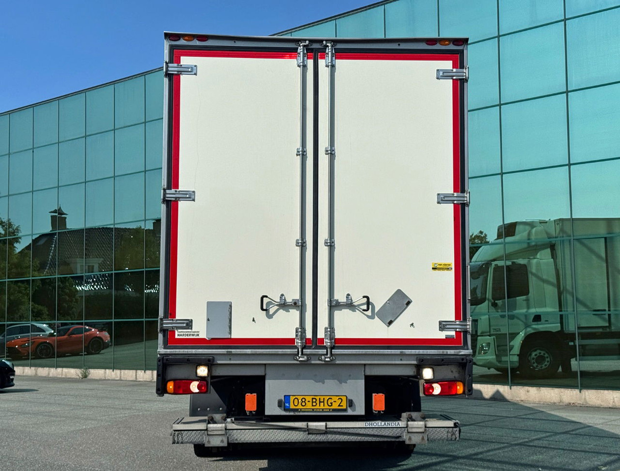 DAF CF 250 Carrier Supra 1150 Multi Temp 561.000 KM Tail Lift NL Truck - مبردة شاحنة: صور 4 DAF CF 250 Carrier Supra 1150 Multi Temp 561.000 KM Tail Lift NL Truck - مبردة شاحنة: صور 4