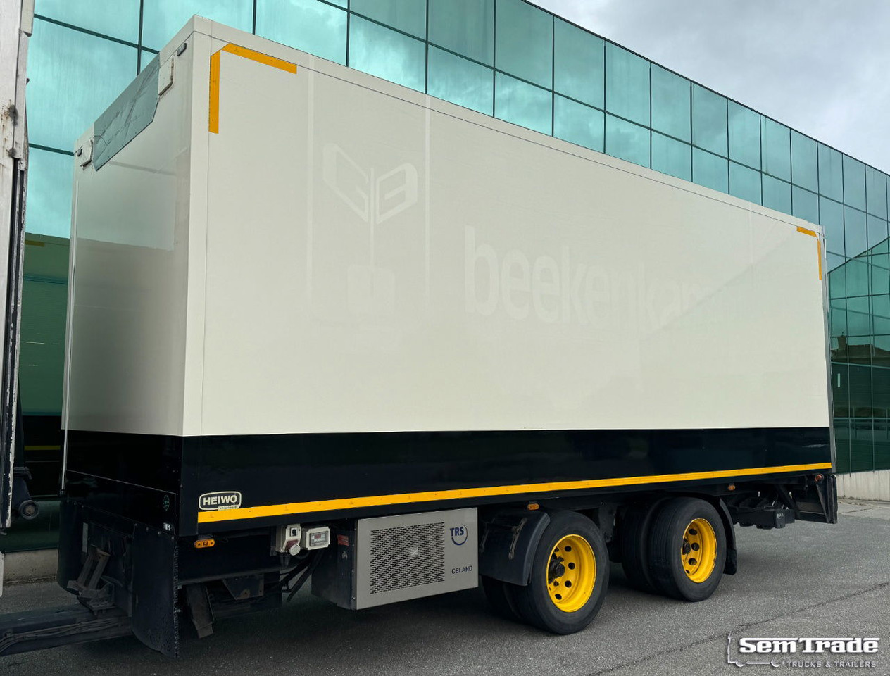 HTF Heiwo Isolated BOX TRS Cooling Tail Lift Holland-Trailer - مبردة مقطورة: صور 1 HTF Heiwo Isolated BOX TRS Cooling Tail Lift Holland-Trailer - مبردة مقطورة: صور 1