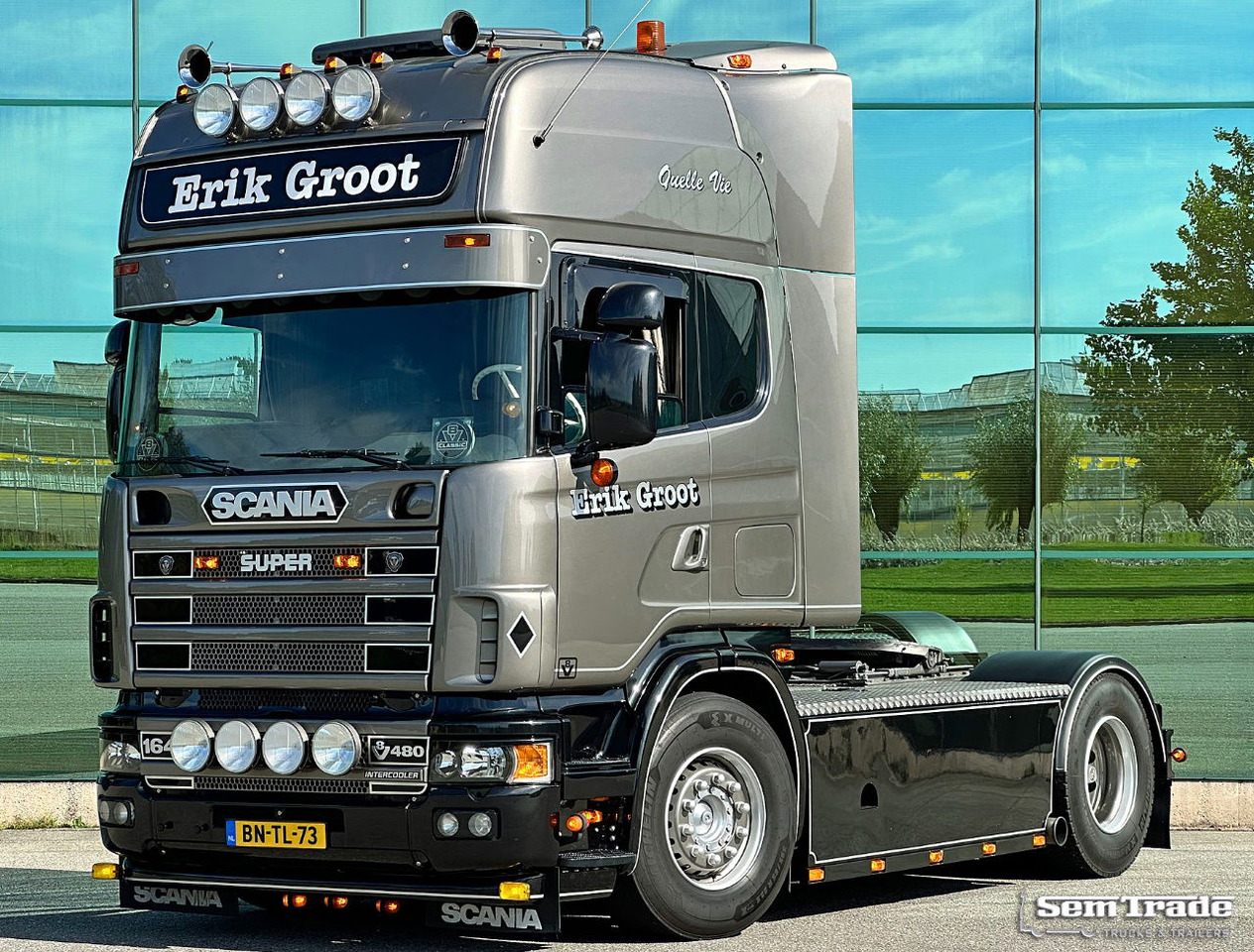 Scania R164-480 V8 Retarder Manual Gearbox Showtruck Completely Rebuild Unique Condition - شاحنة جرار: صور 1 Scania R164-480 V8 Retarder Manual Gearbox Showtruck Completely Rebuild Unique Condition - شاحنة جرار: صور 1