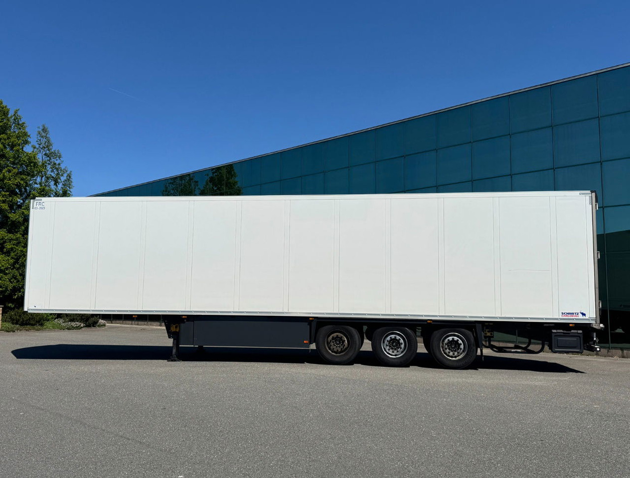 Schmitz Cargobull SCBS3B Thermo King SLXi300 Only 6.822 Hours Thick Roof Disc Br - مبردة نصف مقطورة: صور 2 Schmitz Cargobull SCBS3B Thermo King SLXi300 Only 6.822 Hours Thick Roof Disc Br - مبردة نصف مقطورة: صور 2