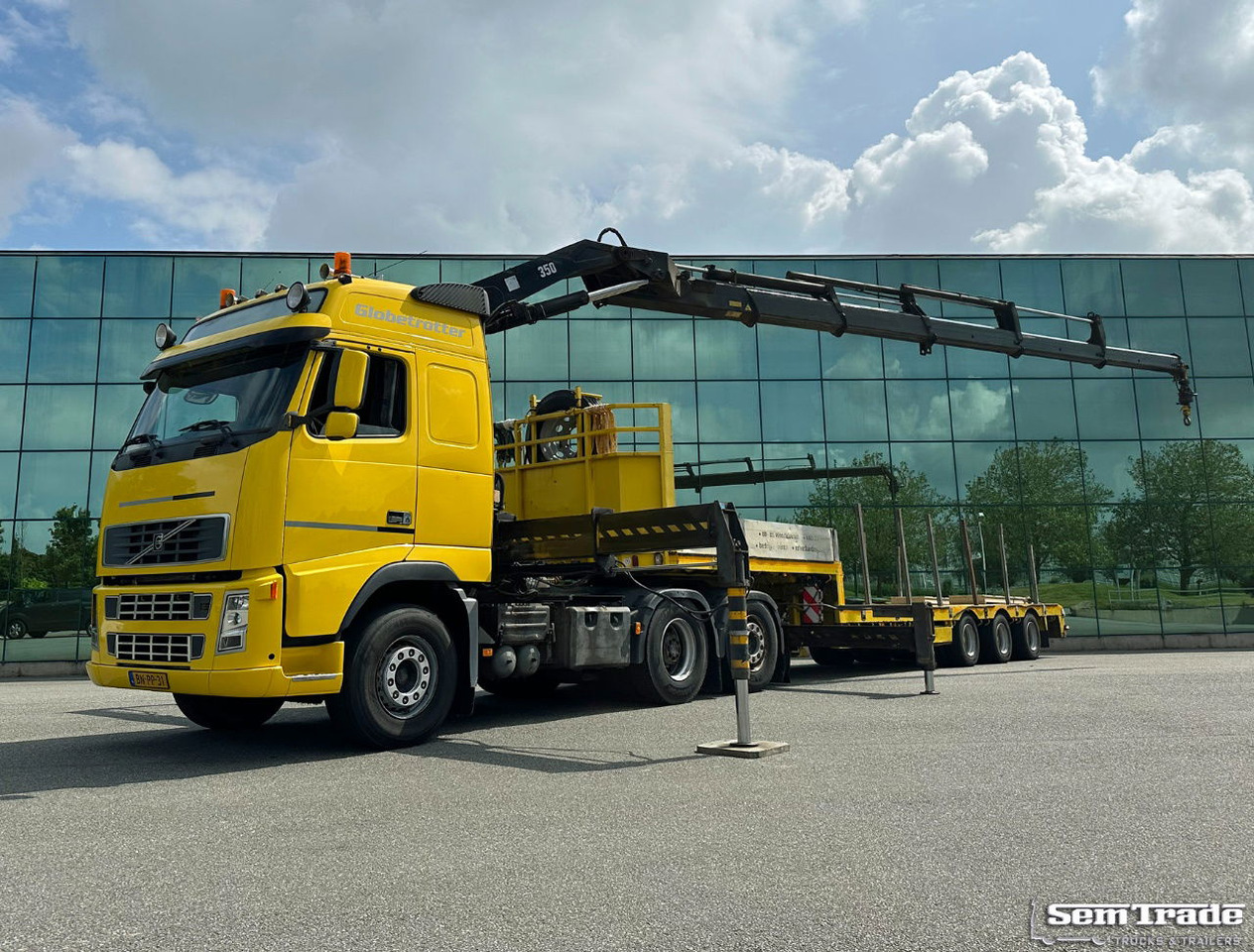 Volvo FH 12.460 Manual Gear 6X2 Euro 3 Only 493.000 KM Hiab 350 - 5 With Nootebo - شاحنة جرار: صور 1 Volvo FH 12.460 Manual Gear 6X2 Euro 3 Only 493.000 KM Hiab 350 - 5 With Nootebo - شاحنة جرار: صور 1