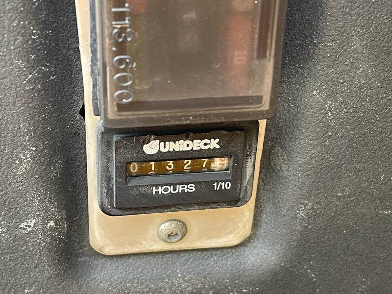 قلابة شاحنة AUSA D 150 AHG: صور 16