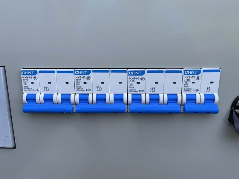 مجموعة المولدات Cummins 28 kVA: صور 6 مجموعة المولدات Cummins 28 kVA: صور 6