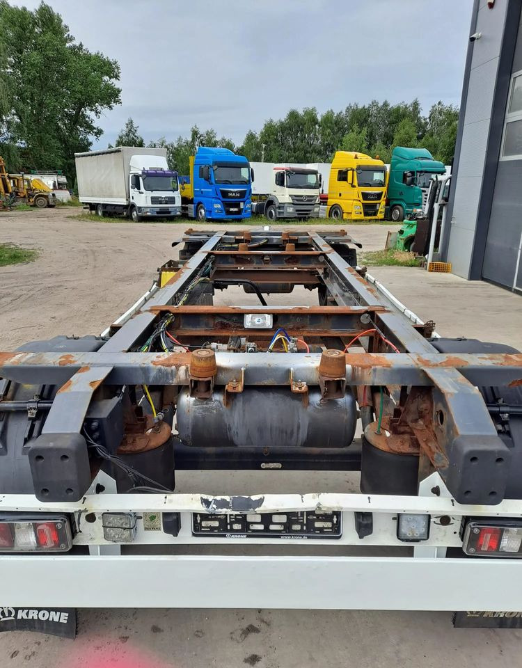 Krone Przyczepa Krone BDF - شاحنات الحاويات / جسم علوي قابل للتغيير مقطورة: صور 2 Krone Przyczepa Krone BDF - شاحنات الحاويات / جسم علوي قابل للتغيير مقطورة: صور 2