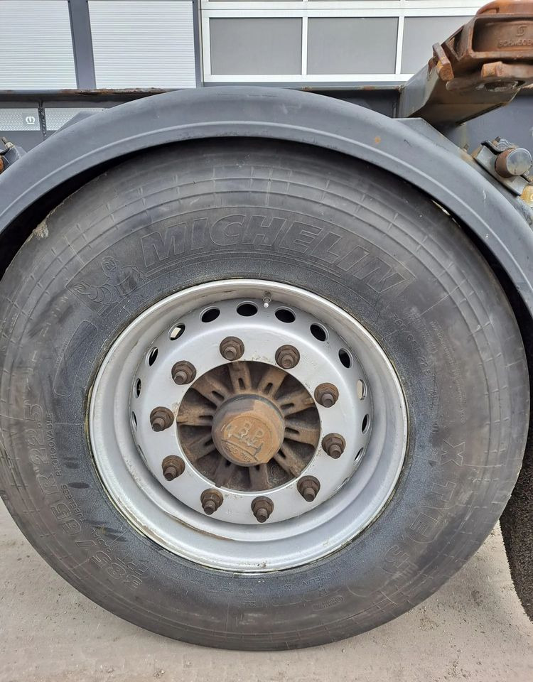 Krone Przyczepa Krone BDF - شاحنات الحاويات / جسم علوي قابل للتغيير مقطورة: صور 3 Krone Przyczepa Krone BDF - شاحنات الحاويات / جسم علوي قابل للتغيير مقطورة: صور 3