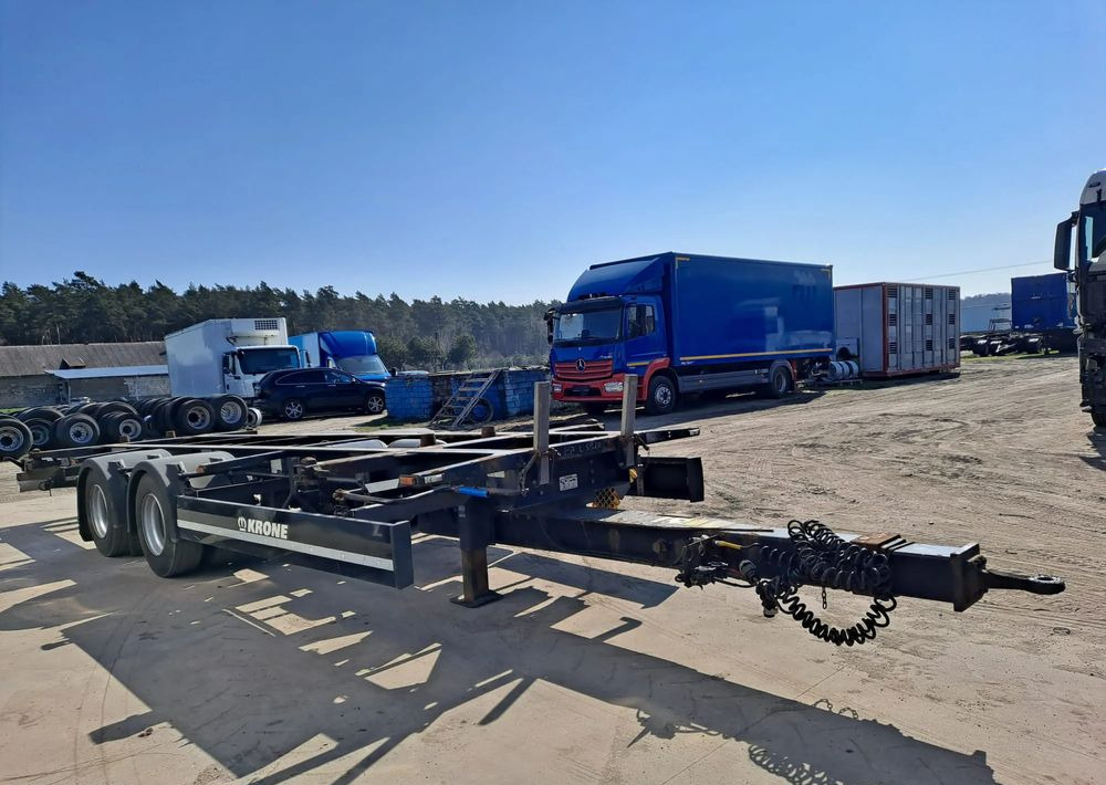 Krone Przyczepa Tandem - شاحنات الحاويات / جسم علوي قابل للتغيير مقطورة: صور 3 Krone Przyczepa Tandem - شاحنات الحاويات / جسم علوي قابل للتغيير مقطورة: صور 3