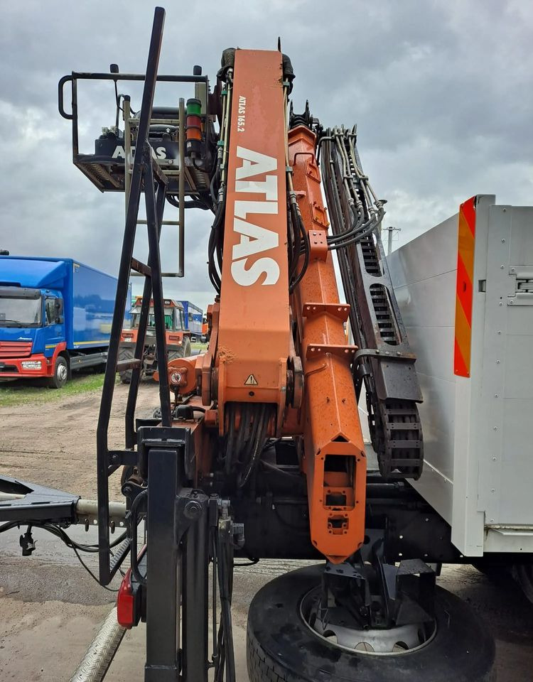 MAN TGS 26.400 Budowlanka Euro 6 - شاحنات مسطحة, شاحنة كرين: صور 4 MAN TGS 26.400 Budowlanka Euro 6 - شاحنات مسطحة, شاحنة كرين: صور 4