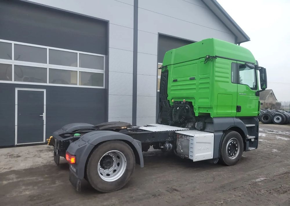 MAN TGX 18-460 EURO 6 - شاحنة جرار: صور 4 MAN TGX 18-460 EURO 6 - شاحنة جرار: صور 4