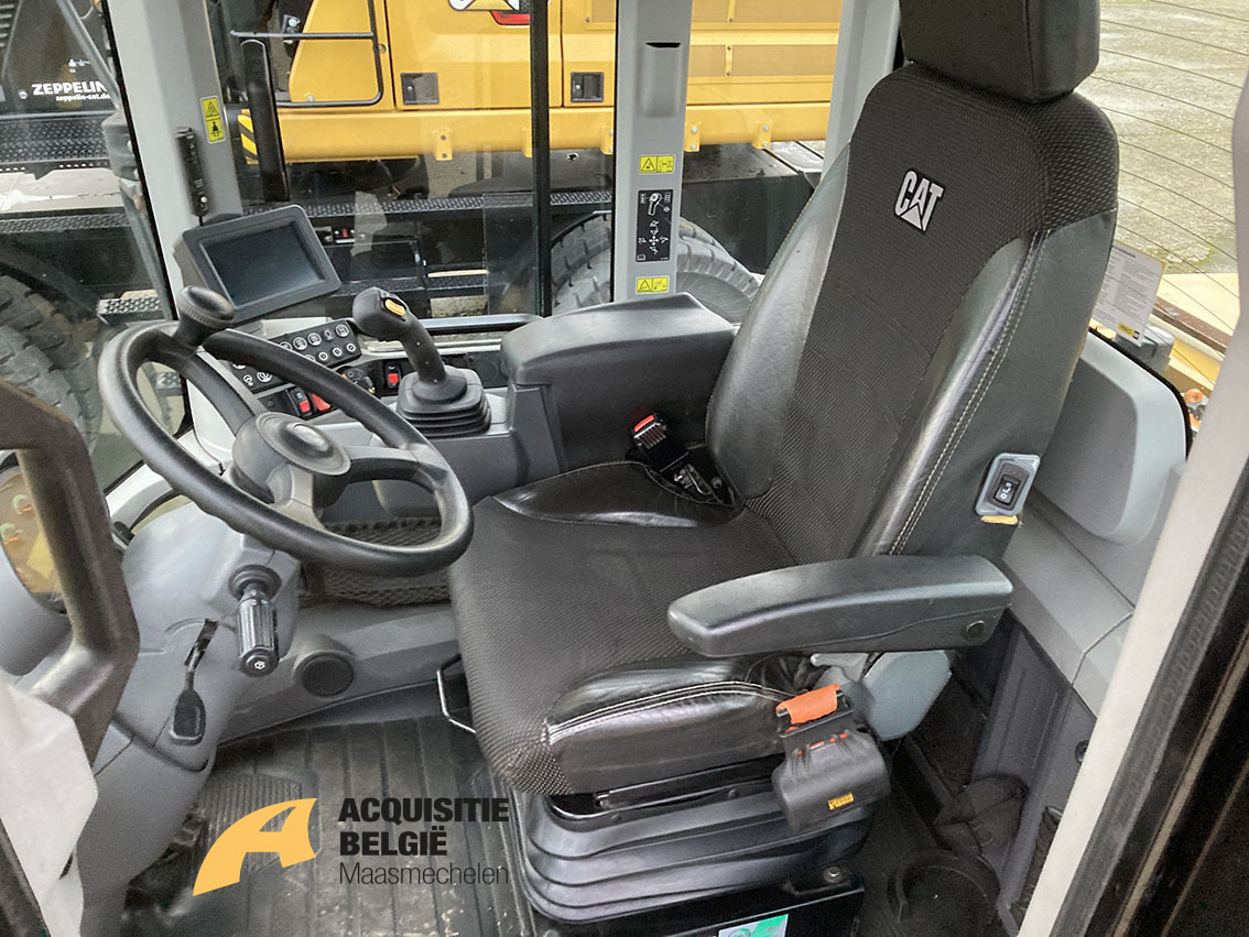 اللودر بعجل CATERPILLAR 930M High Lift: صور 8