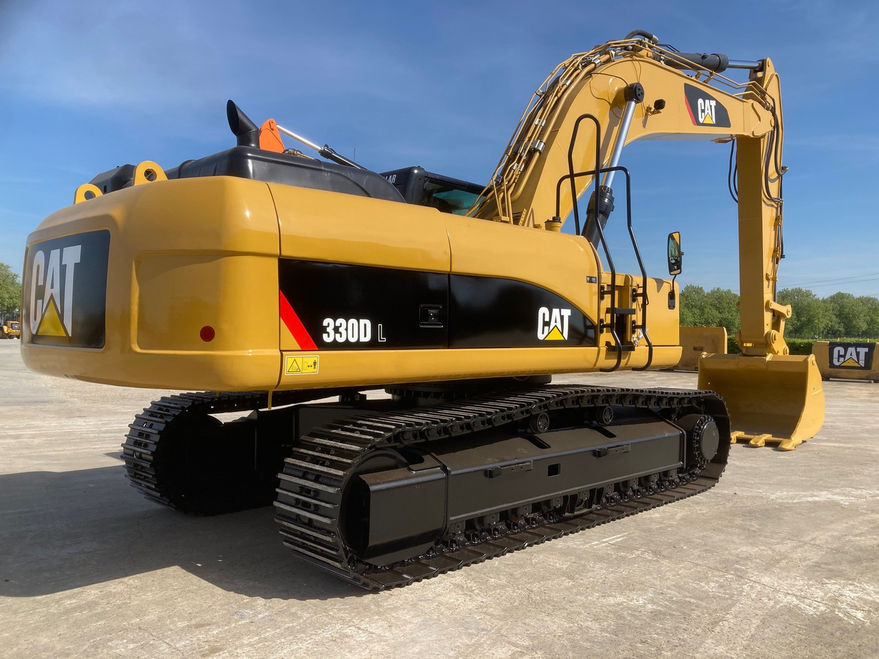 Caterpillar 330DL - حفارات زحافة: صور 4 Caterpillar 330DL - حفارات زحافة: صور 4