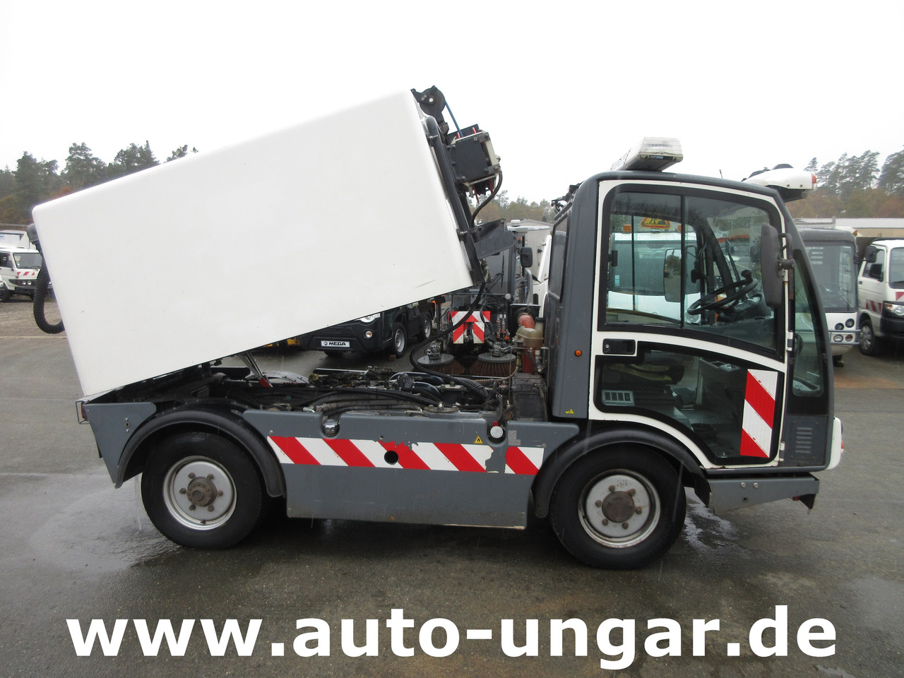 سيارة بلدية BOSCHUNG L3 Laveuse Kärcher Baujahr 2015 mit Hochdruckreiniger am Heck: صور 20