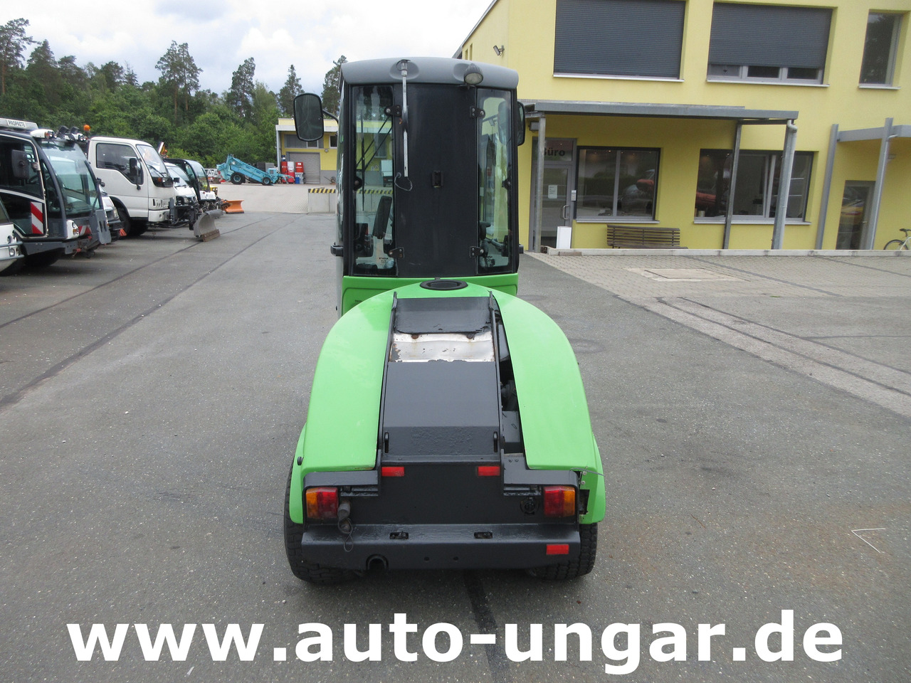 Egholm 2200 T Moduloflex 4x4 Knicklenkung Baujahr 2009 Daihatsu DM950 Diesel - جرارات البلدية: صور 5 Egholm 2200 T Moduloflex 4x4 Knicklenkung Baujahr 2009 Daihatsu DM950 Diesel - جرارات البلدية: صور 5