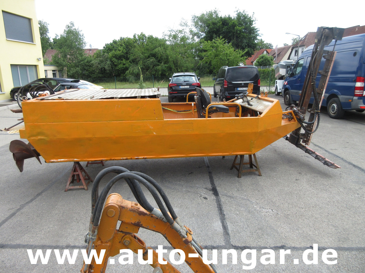 Gödde Mähboot O 420 T-Mähbalken + Seitenmäher Aquatic Weed Harvester - سيارة بلدية: صور 4 Gödde Mähboot O 420 T-Mähbalken + Seitenmäher Aquatic Weed Harvester - سيارة بلدية: صور 4