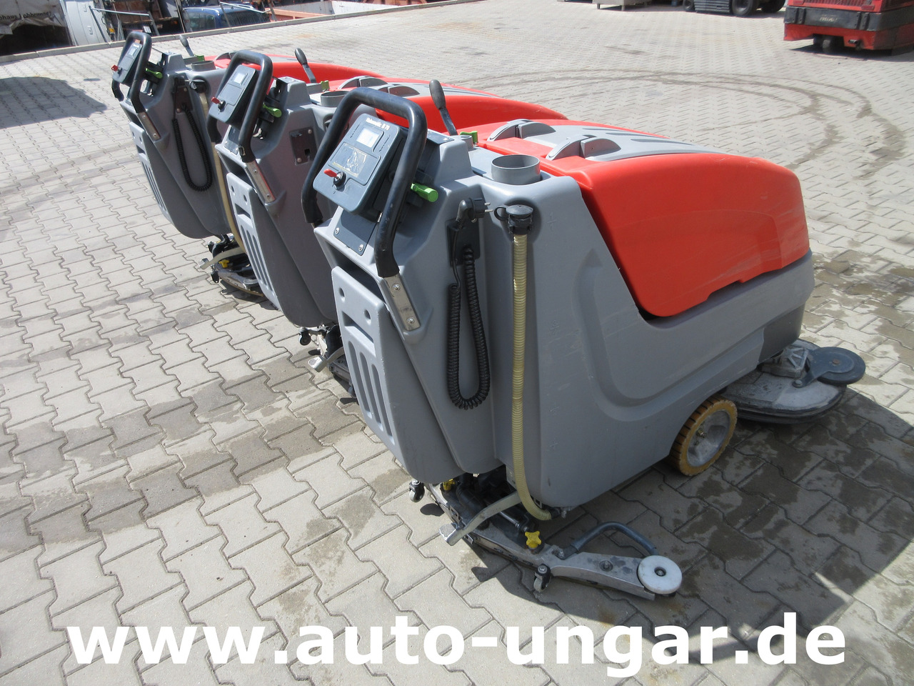HAKO B70 Scrubber Scheuersaugmaschine Bodenreinigungsmaschine - ماكينة فرك وتجفيف: صور 4 HAKO B70 Scrubber Scheuersaugmaschine Bodenreinigungsmaschine - ماكينة فرك وتجفيف: صور 4