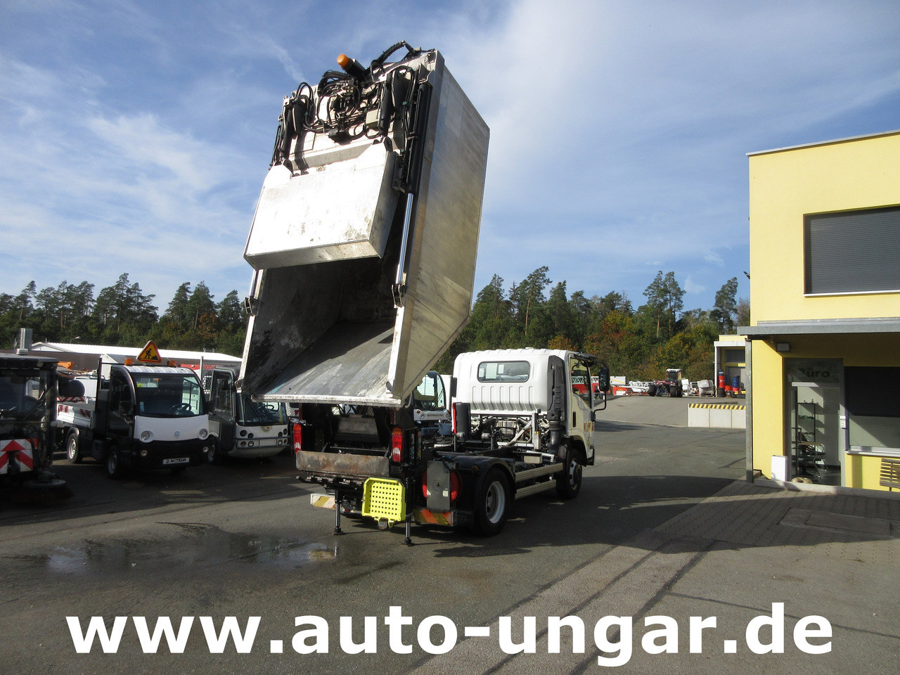 شاحنة القمامة Isuzu NPR 75 Müllwagen Provence Benne - Faun Lifter Presse Kipper Trittbrett Bj 12: صور 21