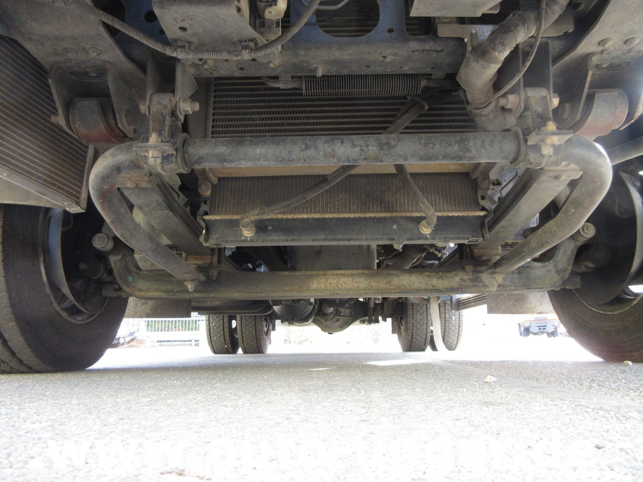 شاحنة القمامة Isuzu NPR 75 Müllwagen Provence Benne - Faun Lifter Presse Kipper Trittbrett Bj 12: صور 5