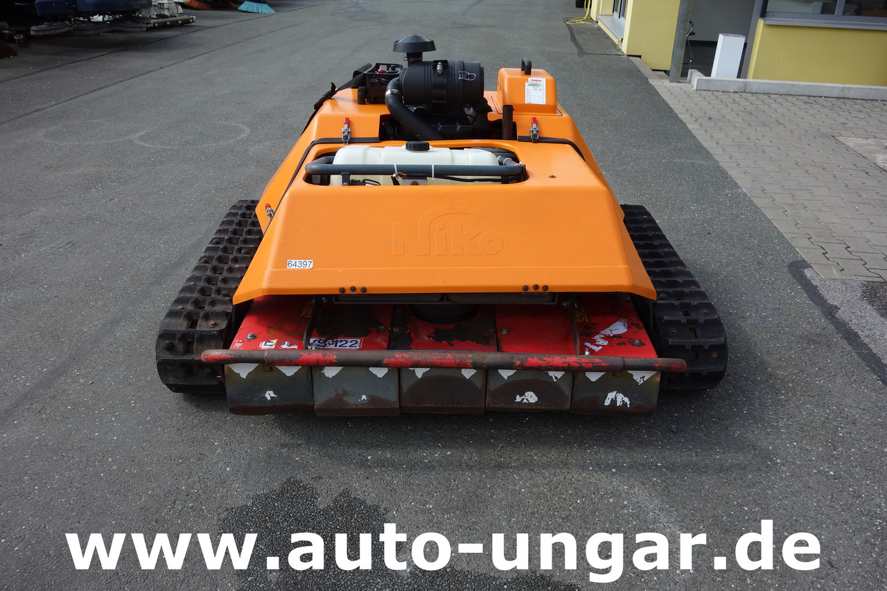 NIKO RoboFlail One Mähraupe Baujahr 2009 - 1.123 Betriebsstunden Intern °64397 - جزازة رافعة: صور 2 NIKO RoboFlail One Mähraupe Baujahr 2009 - 1.123 Betriebsstunden Intern °64397 - جزازة رافعة: صور 2