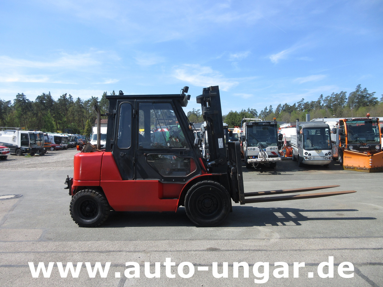 Nissan F04D 400 Diesel Gabelstapler 4.000kg Motorschaden Bj. 2002 - رافعة شوكية ديزل: صور 2 Nissan F04D 400 Diesel Gabelstapler 4.000kg Motorschaden Bj. 2002 - رافعة شوكية ديزل: صور 2
