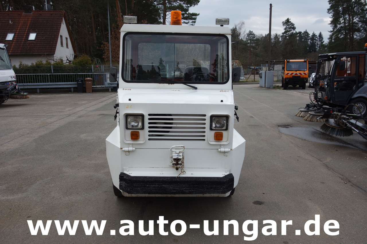 ROFAN ZD44F Jenbacher Pushback Pull - Tractor GSE Gepäckschlepper Industrieschlepper - جرارات الأمتعة: صور 2 ROFAN ZD44F Jenbacher Pushback Pull - Tractor GSE Gepäckschlepper Industrieschlepper - جرارات الأمتعة: صور 2