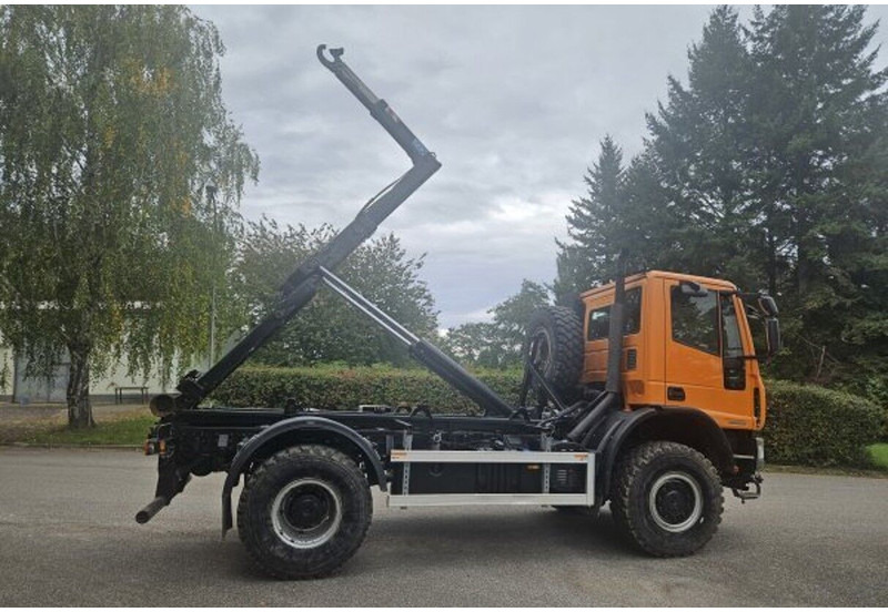 Iveco 4x4 ML140.E25 +winter zima (CZ)CTS +SIMED - شاحنة ذات الخطاف: صور 2 Iveco 4x4 ML140.E25 +winter zima (CZ)CTS +SIMED - شاحنة ذات الخطاف: صور 2