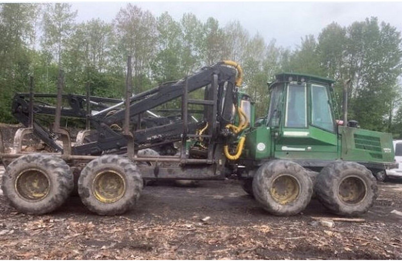 John Deere 1110D EcoIII 8W - شاحنات نقل الأخشاب في الغابات: صور 1 John Deere 1110D EcoIII 8W - شاحنات نقل الأخشاب في الغابات: صور 1