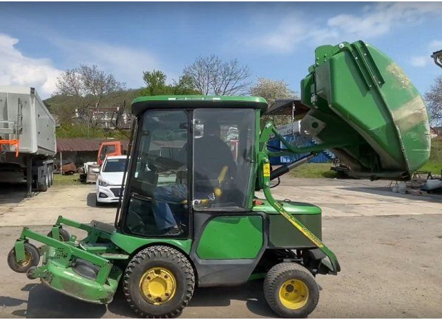 John Deere 1565 Serie II 4WD + MCS 600H - جزازة المروج: صور 2 John Deere 1565 Serie II 4WD + MCS 600H - جزازة المروج: صور 2