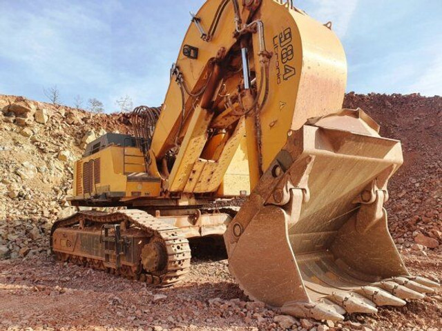 Liebherr R 984C HD (125t) - حفارات زحافة: صور 2 Liebherr R 984C HD (125t) - حفارات زحافة: صور 2