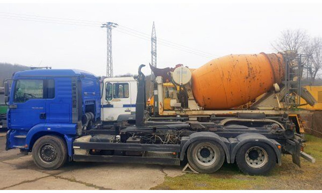 شاحنة ذات الخطاف MAN TGA 26.460: صور 18