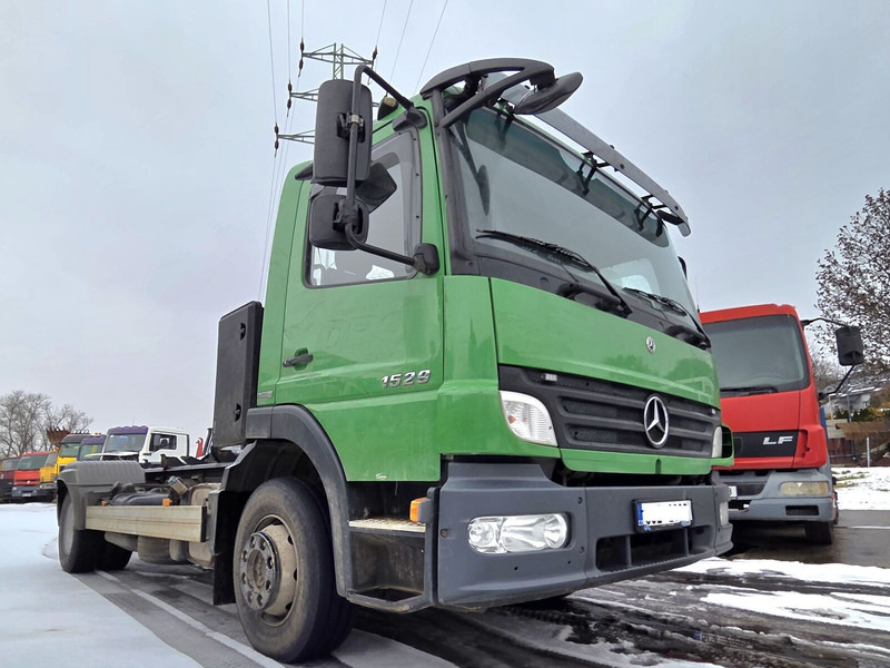 Mercedes-Benz Atego 1529 +(2021)CTS - شاحنة ذات الخطاف: صور 3 Mercedes-Benz Atego 1529 +(2021)CTS - شاحنة ذات الخطاف: صور 3