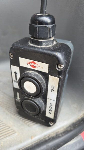 قلاب صغير Mercedes-Benz Sprinter 516 CDI 2.2: صور 8