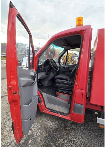 قلاب صغير Mercedes-Benz Sprinter 516 CDI 2.2: صور 14