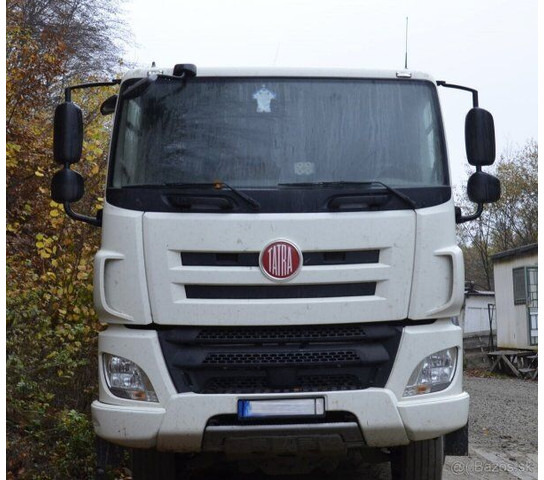 Tatra 4x4 hydr. T158 Phoenix (8P6R23) / DAF - شاحنة جرار: صور 2 Tatra 4x4 hydr. T158 Phoenix (8P6R23) / DAF - شاحنة جرار: صور 2