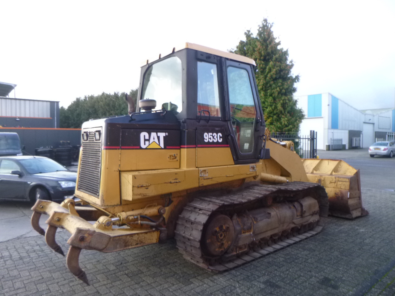 CATERPILLAR 953C - اللودر المجنزر: صور 3 CATERPILLAR 953C - اللودر المجنزر: صور 3