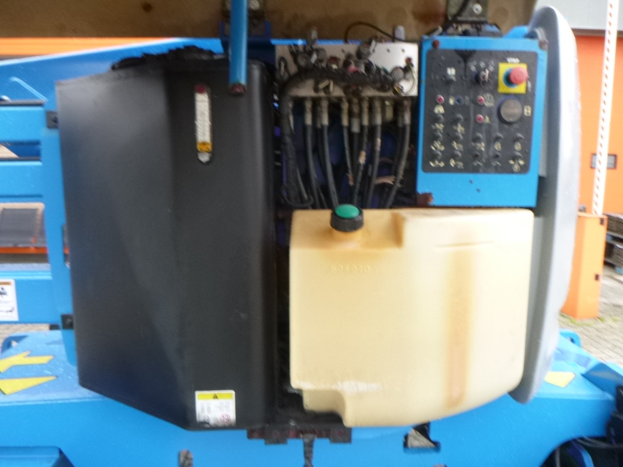 رافعات سلة مفصلية GENIE Z45-25: صور 16