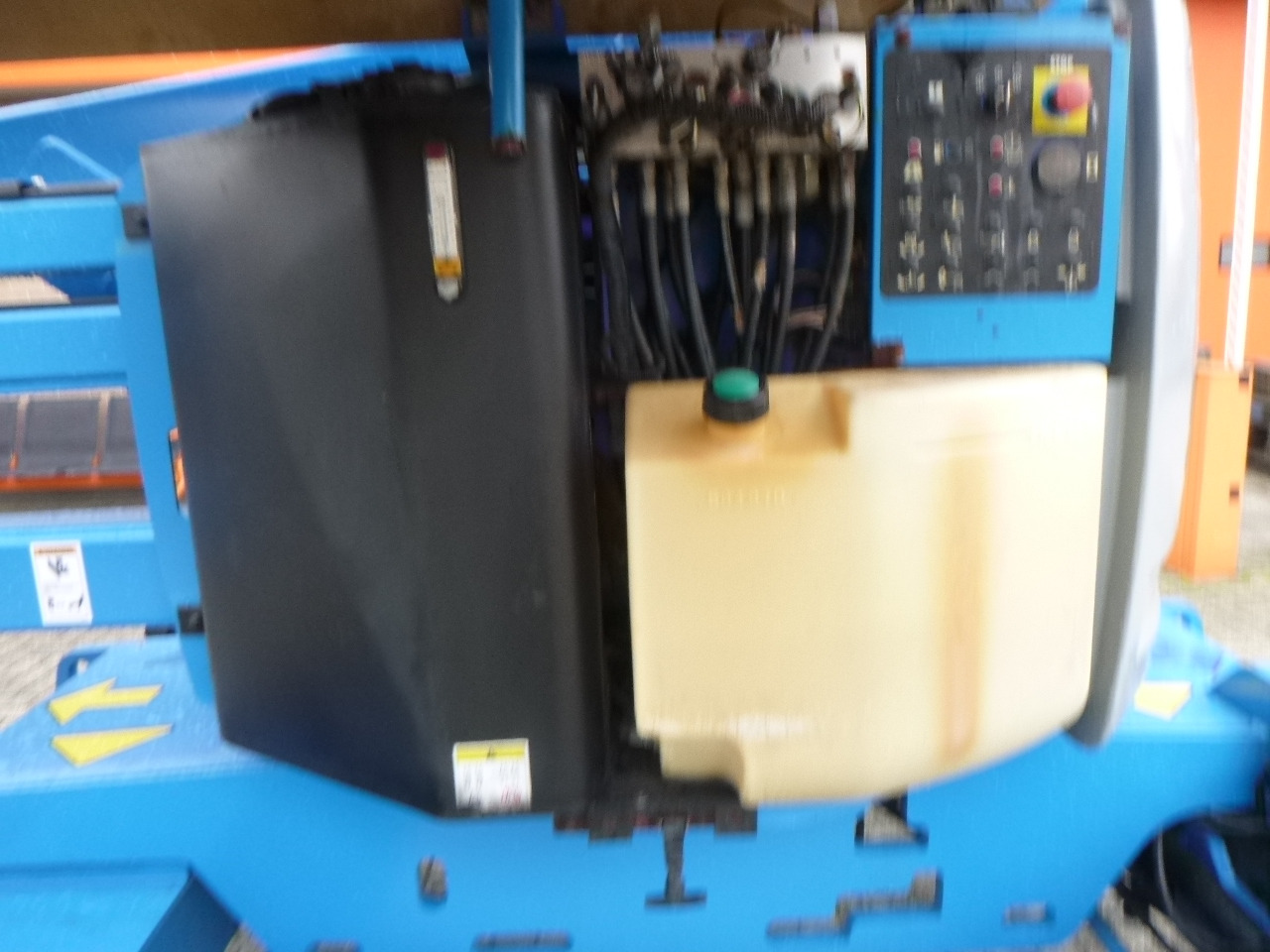 رافعات سلة مفصلية GENIE Z45-25: صور 15