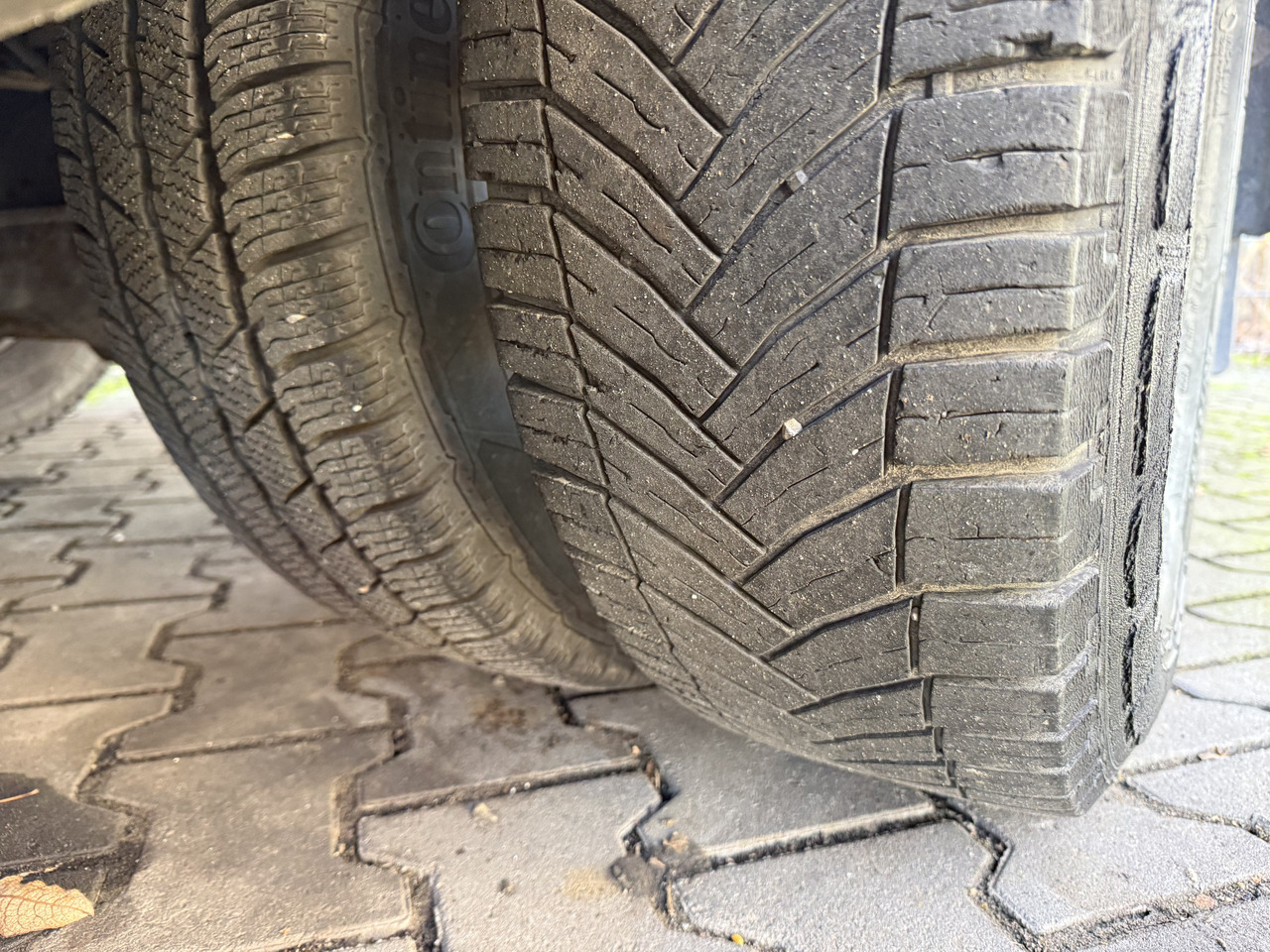 Iveco Daily 70C17 HMF 635 Kran bis 11 Meter - شاحنة كرين, الشاحنات الصغيرة المسطحة: صور 3 Iveco Daily 70C17 HMF 635 Kran bis 11 Meter - شاحنة كرين, الشاحنات الصغيرة المسطحة: صور 3