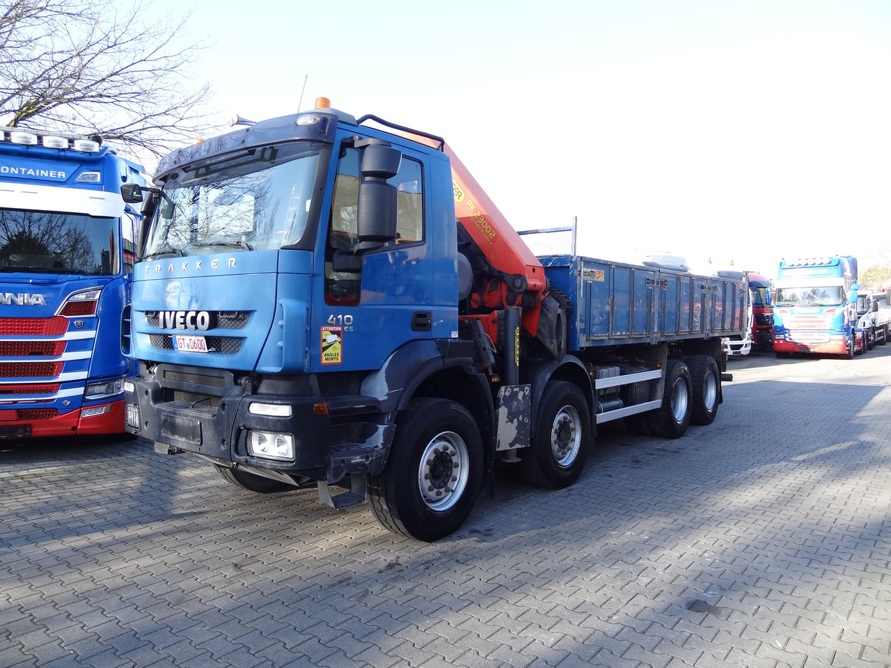 Iveco Trakker AD340T41 8X4 Kipper Kran Palfinger 23002 - شاحنة كرين, قلابات: صور 1 Iveco Trakker AD340T41 8X4 Kipper Kran Palfinger 23002 - شاحنة كرين, قلابات: صور 1