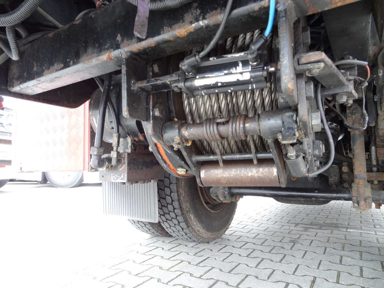 MAN F90 16.242 4X4 / Feuerwehr - الشاسيه شاحنة: صور 5 MAN F90 16.242 4X4 / Feuerwehr - الشاسيه شاحنة: صور 5