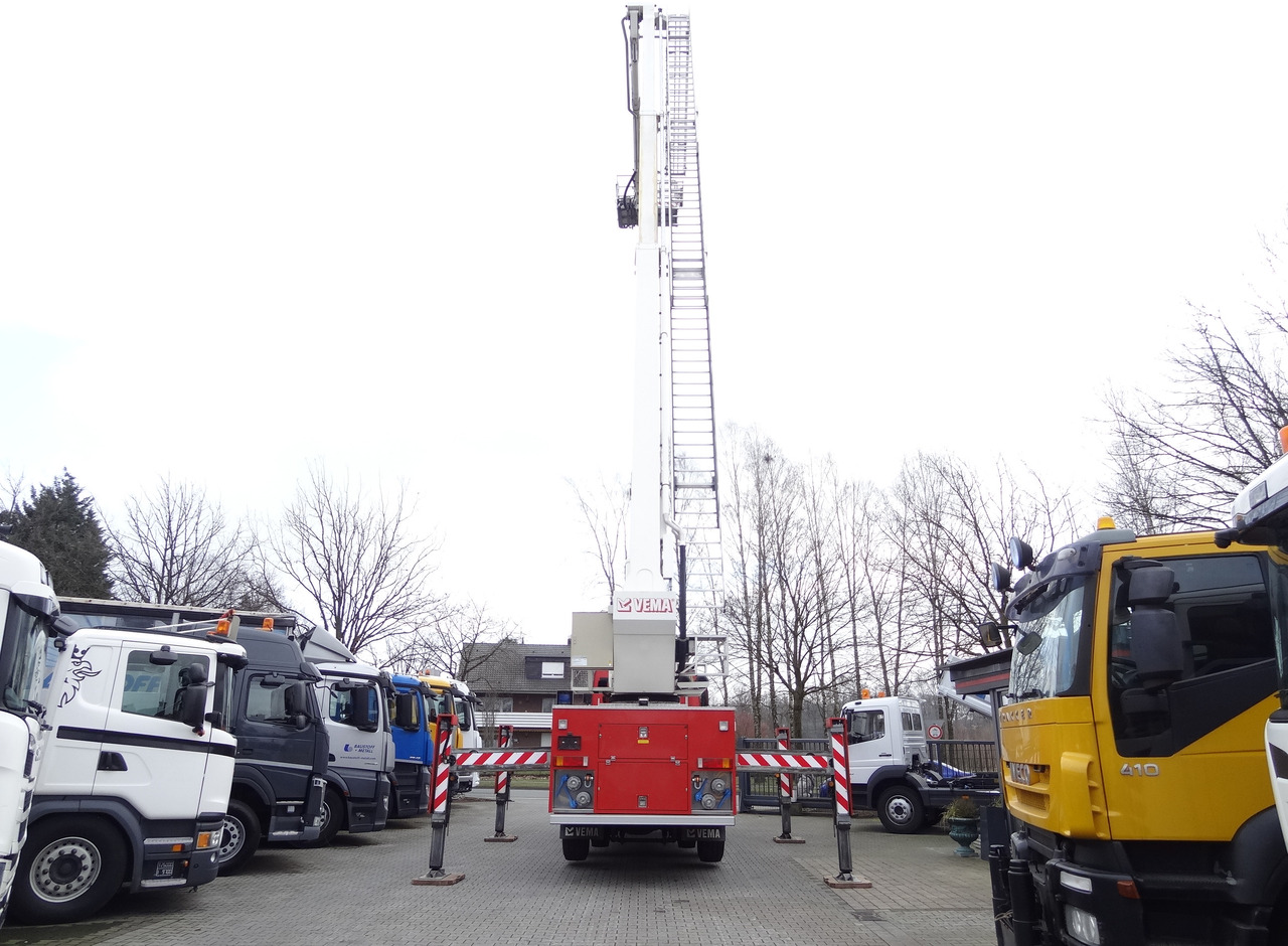 MAN FE 410 6X6 Feuerwehr Vema Lift 32 Meter - مصاعد الازدهار محمولة على شاحنة: صور 2 MAN FE 410 6X6 Feuerwehr Vema Lift 32 Meter - مصاعد الازدهار محمولة على شاحنة: صور 2