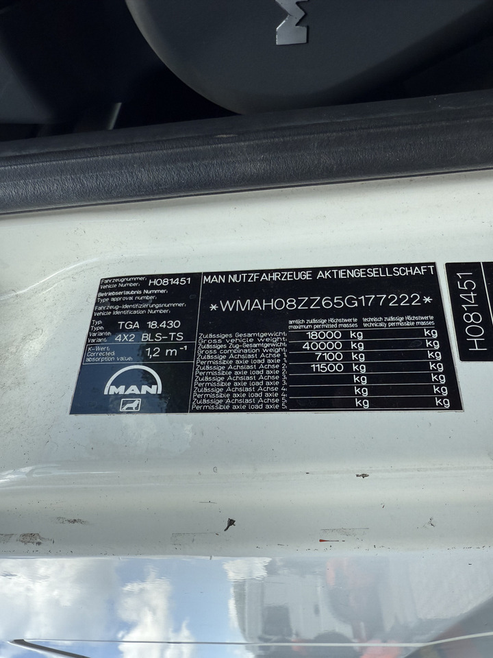 MAN TGA 18.430 Kran Palfinger 16502 Jib 26.5 Meter - شاحنة جرار: صور 5 MAN TGA 18.430 Kran Palfinger 16502 Jib 26.5 Meter - شاحنة جرار: صور 5