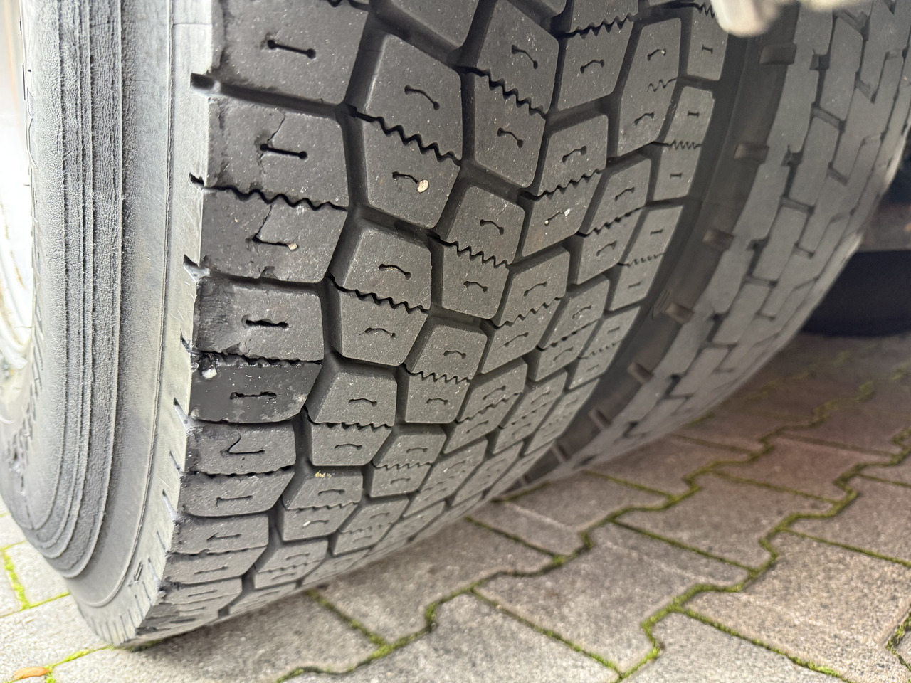 MAN TGS 26.360 6X2 Palfinger 27002 bis 26.5 Meter - شاحنة كرين, شاحنات مسطحة: صور 3 MAN TGS 26.360 6X2 Palfinger 27002 bis 26.5 Meter - شاحنة كرين, شاحنات مسطحة: صور 3