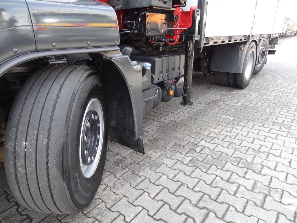 شاحنة كرين, شاحنات مسطحة MAN TGS 26.440 6X2 HMF 2620 K5: صور 14