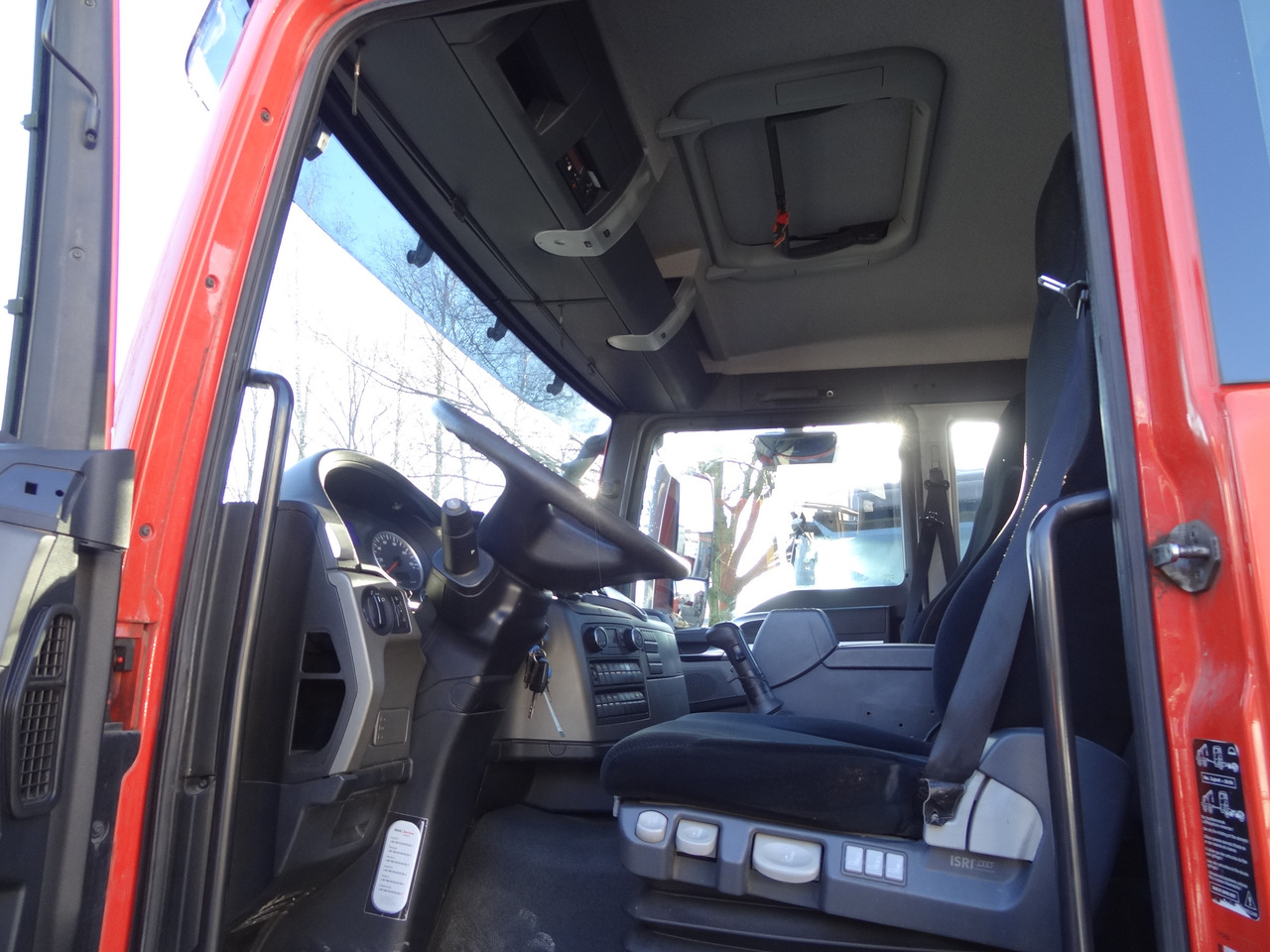 MAN TGS 35.440 8X2 Haken/ Silosteller M-Tec - شاحنة ذات الخطاف: صور 3 MAN TGS 35.440 8X2 Haken/ Silosteller M-Tec - شاحنة ذات الخطاف: صور 3