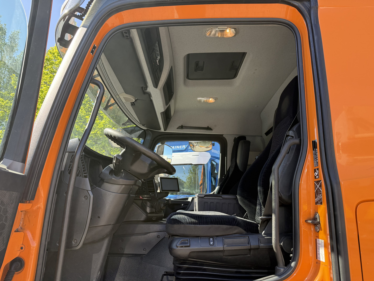 Mercedes-Benz Actros 1827 Kran Palfinger PK 9002 - شاحنة ستارة, شاحنة كرين: صور 4 Mercedes-Benz Actros 1827 Kran Palfinger PK 9002 - شاحنة ستارة, شاحنة كرين: صور 4