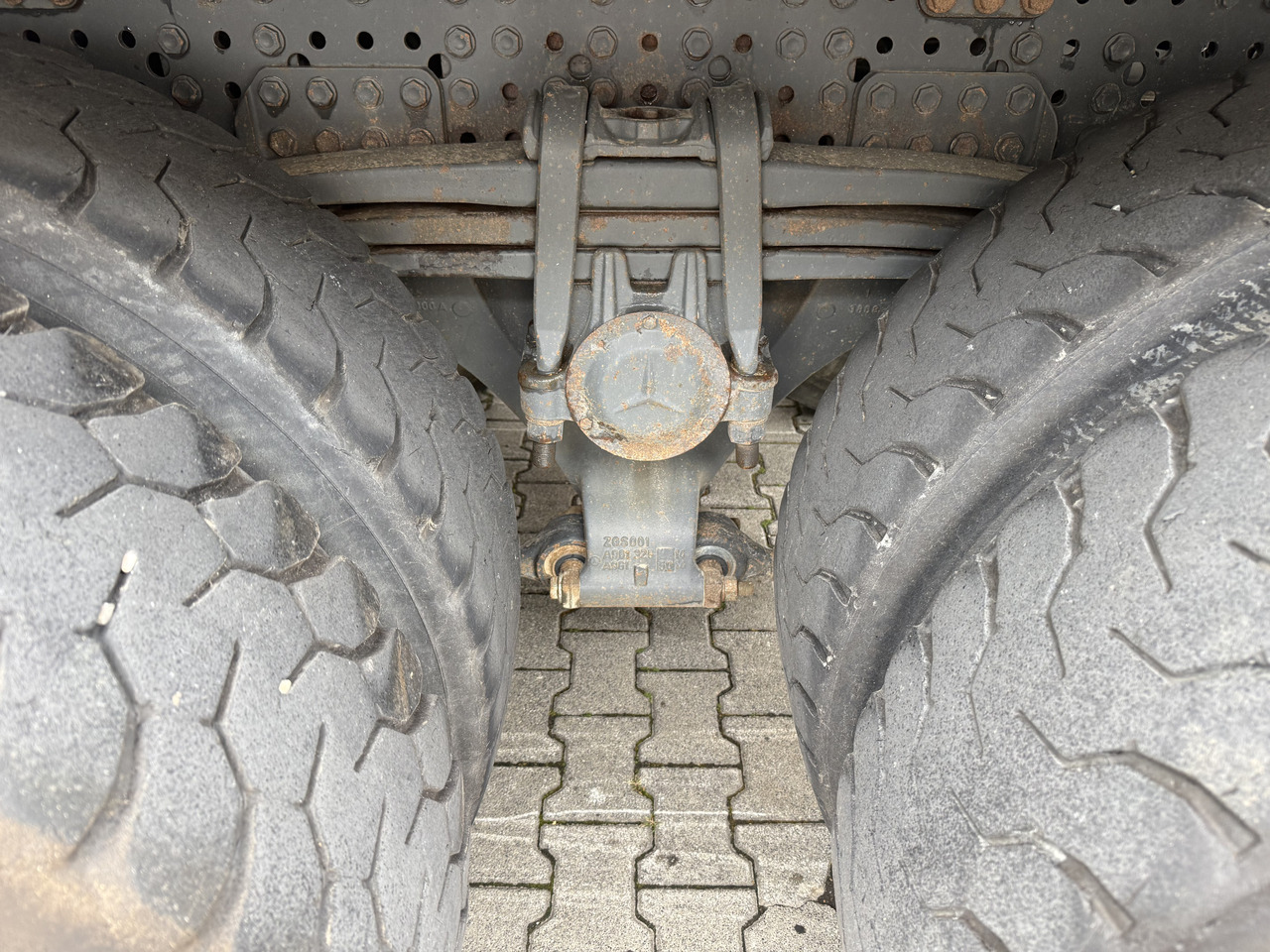 Mercedes-Benz Arocs 3245 K 8X4 - قلابات: صور 5 Mercedes-Benz Arocs 3245 K 8X4 - قلابات: صور 5